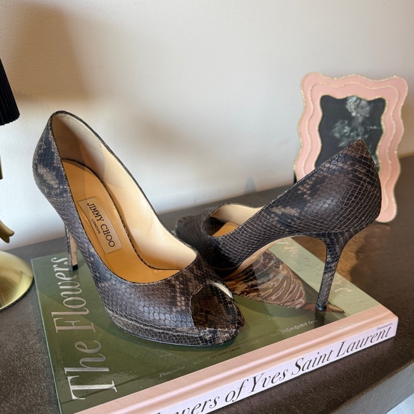 Jimmy Choo Snakeskin Peep-toe Pumps 37.5 - Picture 9 of 9